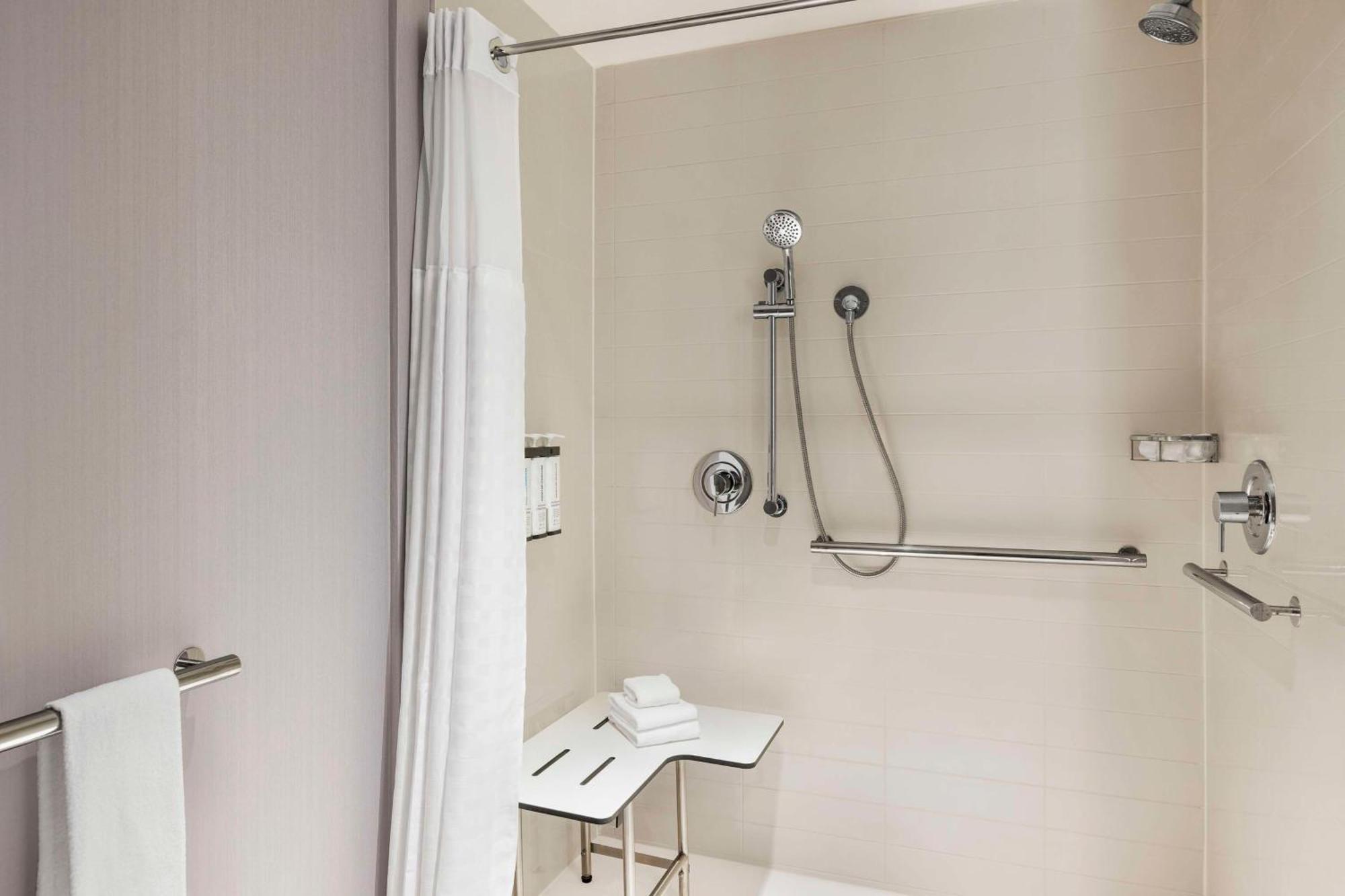 Hyatt Place Columbus Polaris Exteriör bild